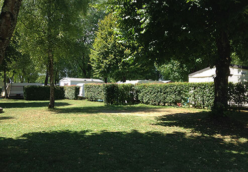 Shade pitchs for camper van driver in the Jura