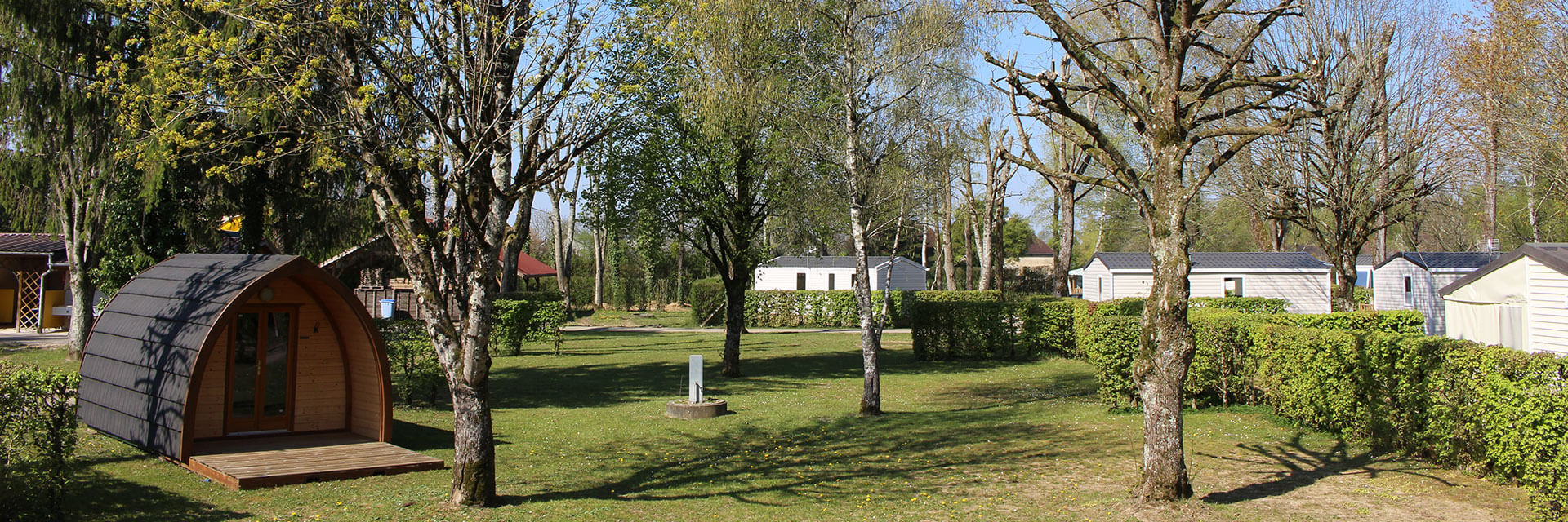 Verhuur van stacaravans, chalets en tenten in Jura