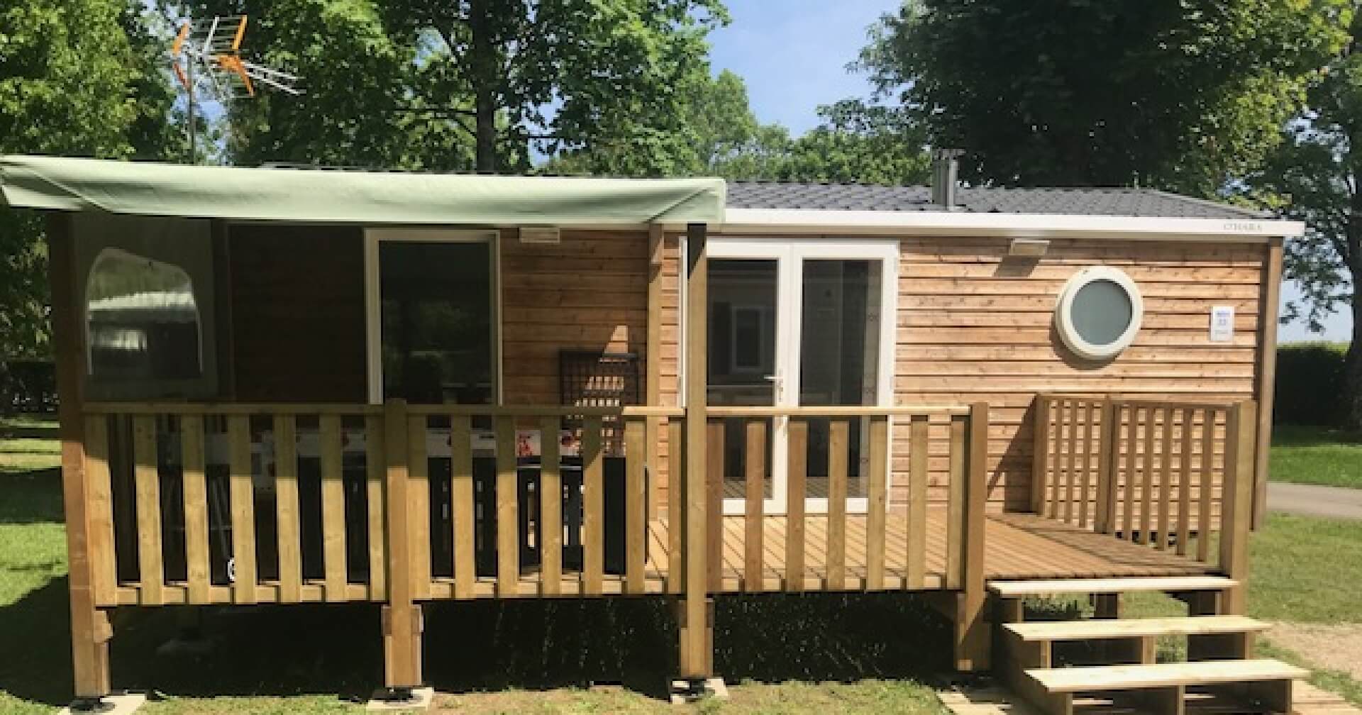 Location mobil-home O’hara 784 dans le Jura au Camping le Val d’Amour