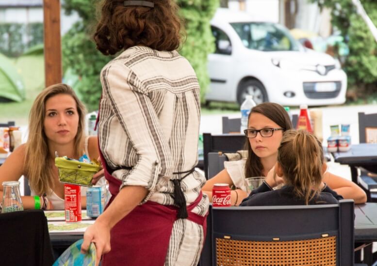 Le snack-bar du camping du Val d’Amour, camping dans le Jura